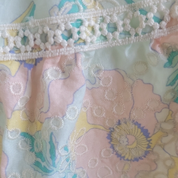 Floral Lace Kids Dress - Pastel Colors - Picture 6 of 11